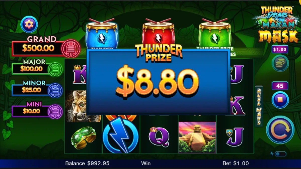 Tampilan visual slot Thunder Drums Mayan Mask dengan tema kuil kuno dan topeng emas.